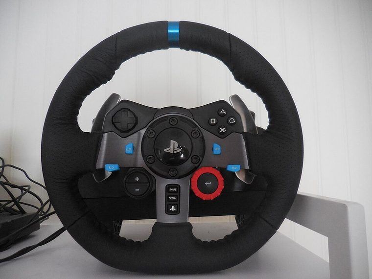 Logitech G29 Driving Force Racing Wheel – Produktabbildung
